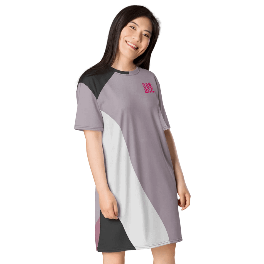 Lilac Mod Vibes T-Shirt Dress – BOURNE to Cape Cod™ product image (4)