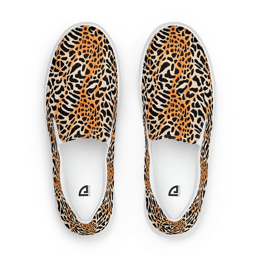 Orange Giraffe Woman Canvas Shoes product image (1)