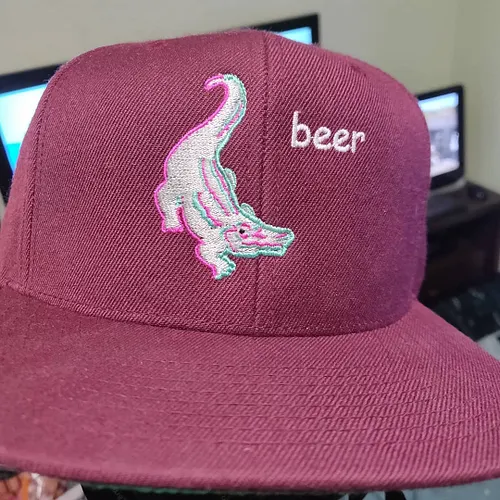 CUSTOM KAERU-⭐ HAT from @OFFTOP.SF
(kaeru hats, beanies, & whateva 4 sale soon? look 2 da future!)