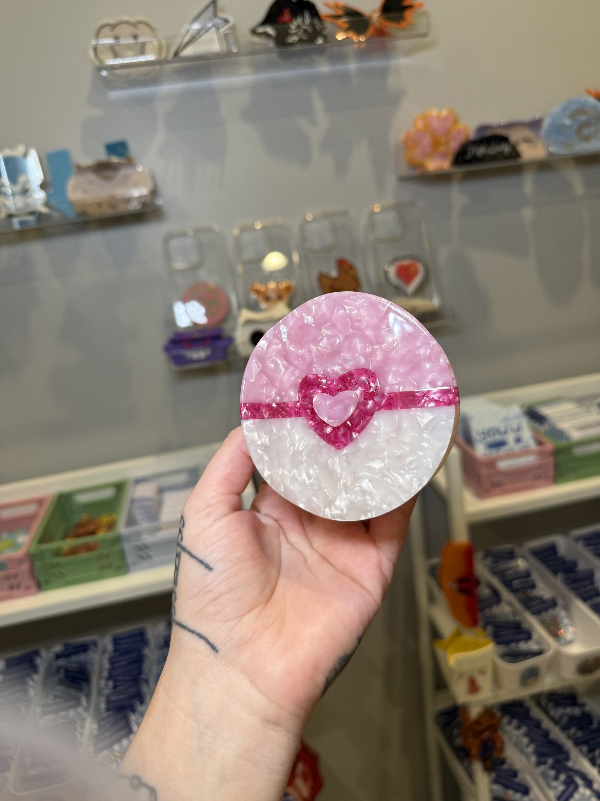 Pokeball Hair Claw product image (2)