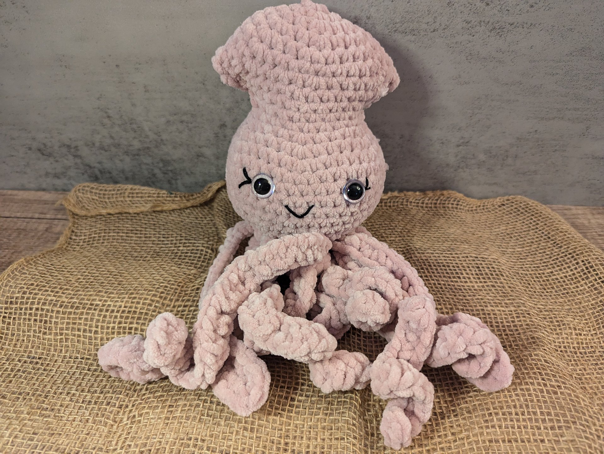 Large Squid - Rose product image (1)