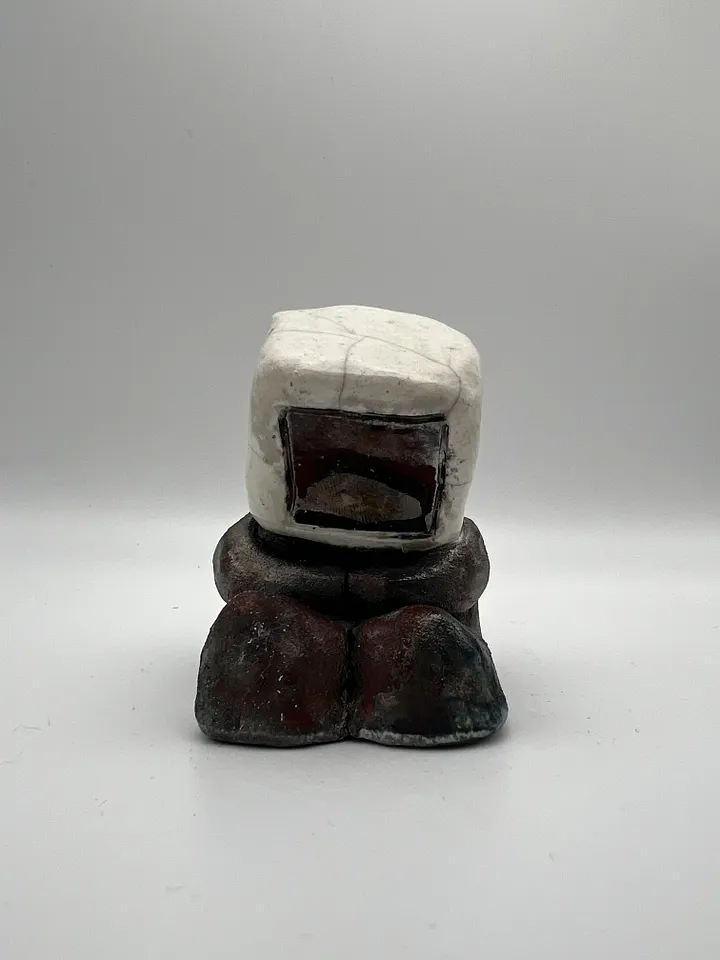 Distracted product image (1)
