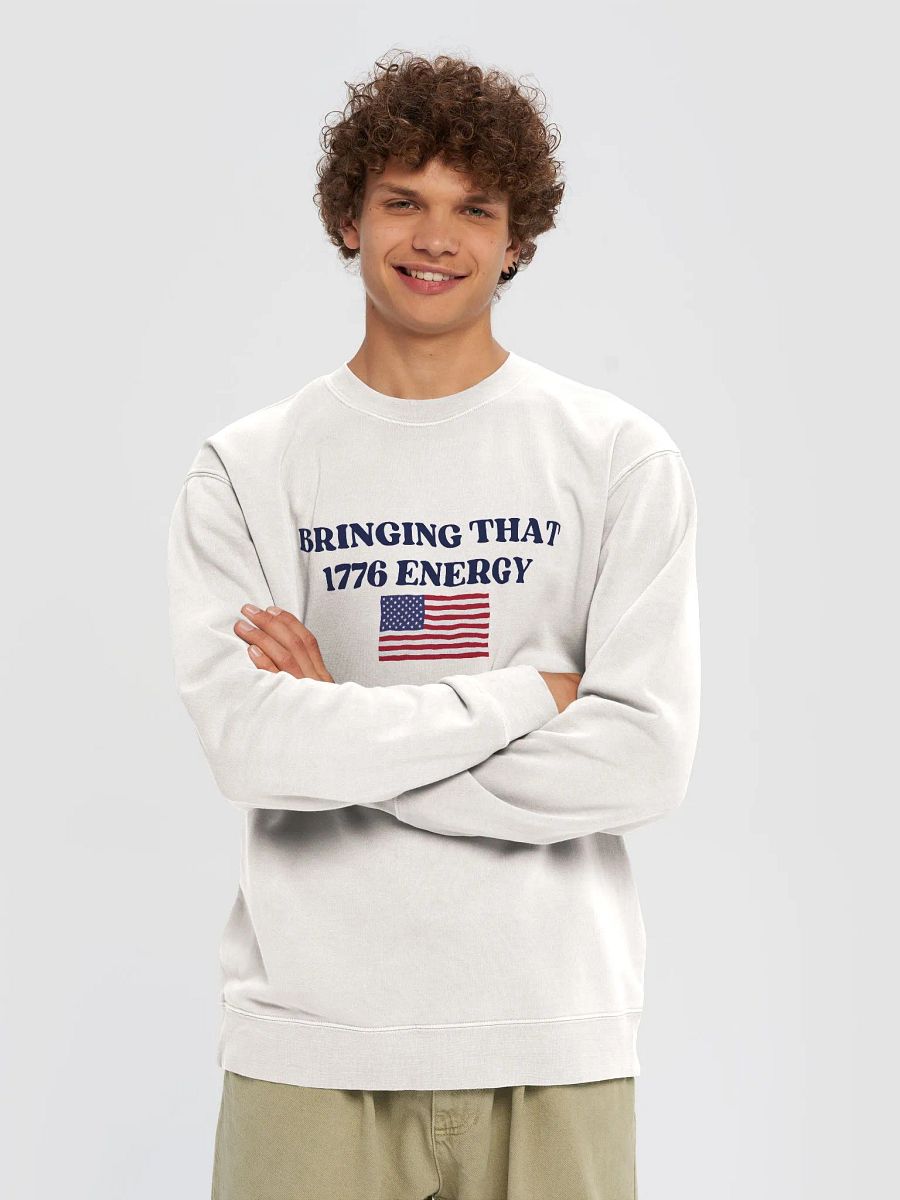 Bringing That 1776 Energy Pullover product image (15)
