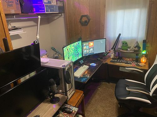 24 hr stream for #extralife charity! Live now hop on in!! twitch.com/chaostank