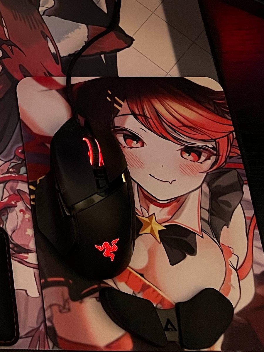 MINI SPICY EUNA MOUSE PAD product image (1)