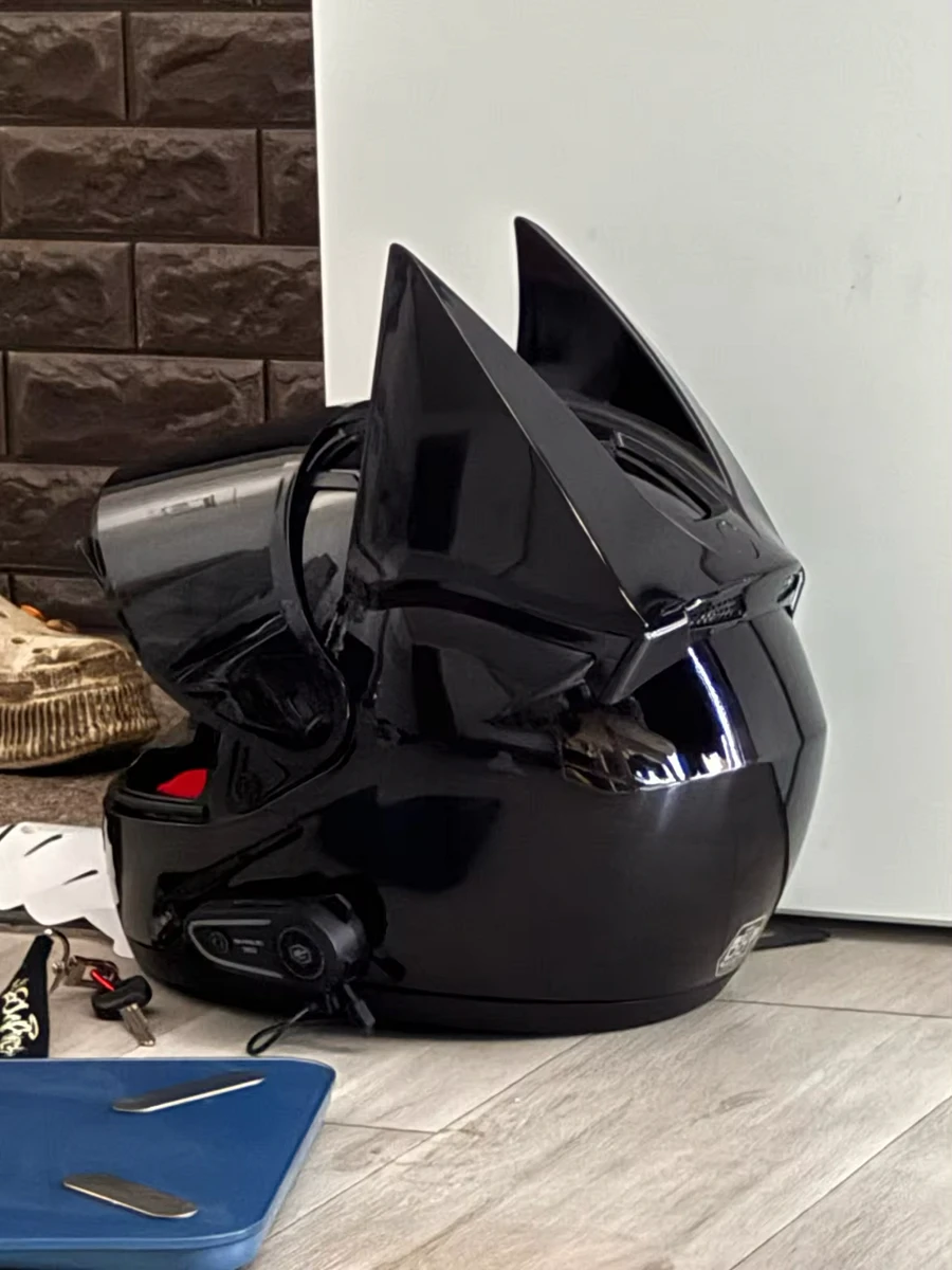 Batman ears moto helmet product image (3)