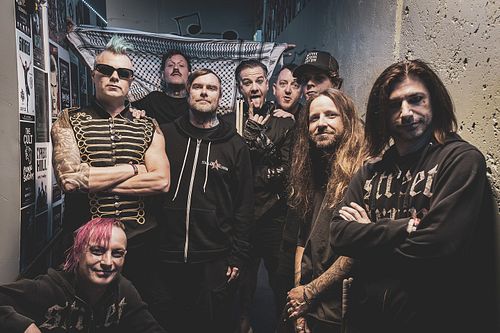 Epic, epicness. @streetdrumcorps x @theused 

📸 @adrianmatthew.us 

#MakingMusic #StreetDrumCorps #TheUsed