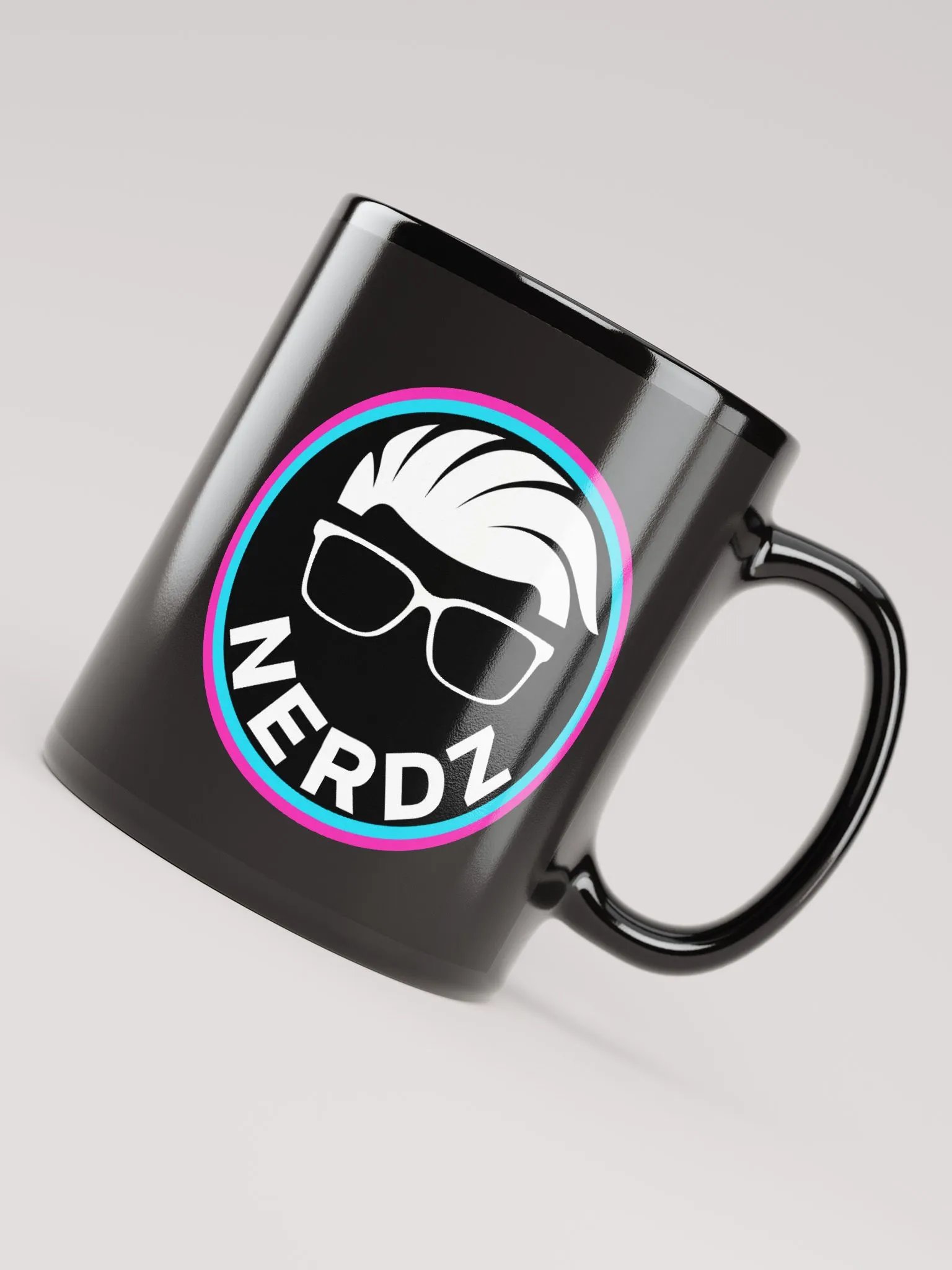 Refreshed Nerdz - Mug (Right Handed) product image (8)