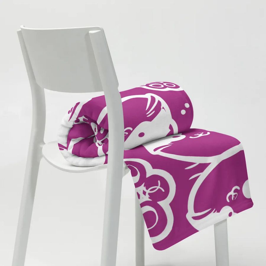 Playful Paws Symmetrical Splendor Throw Blanket product image (20)