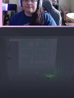 Death gives you wings 💀🪽  @peaseout @Lula & Enzo the love bird #phasmophobia #twitchstreamer #ladygamer #pcgaming #phasmaphobiaclips 