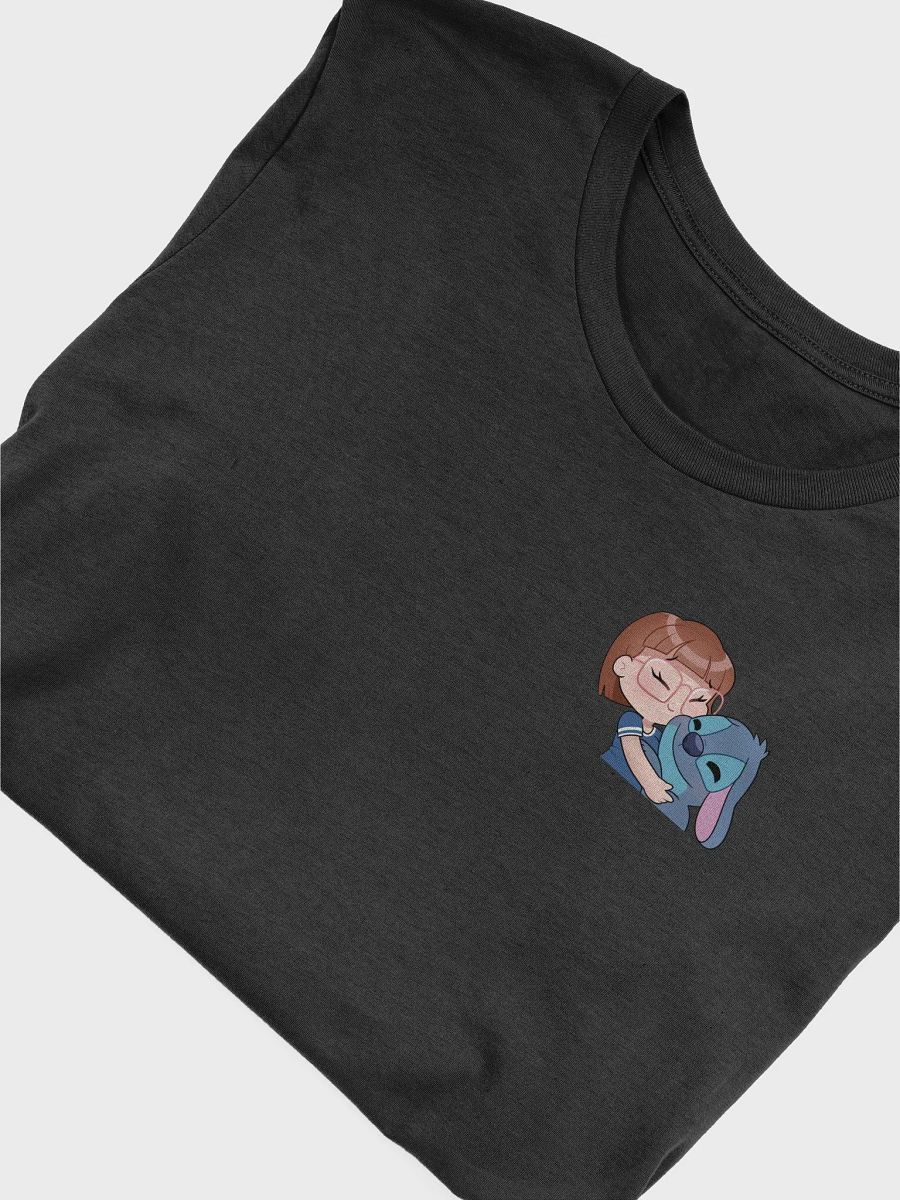 Hug T-Shirt product image (1)