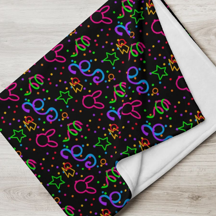 Arcade Bun Throw Blanket product image (17)