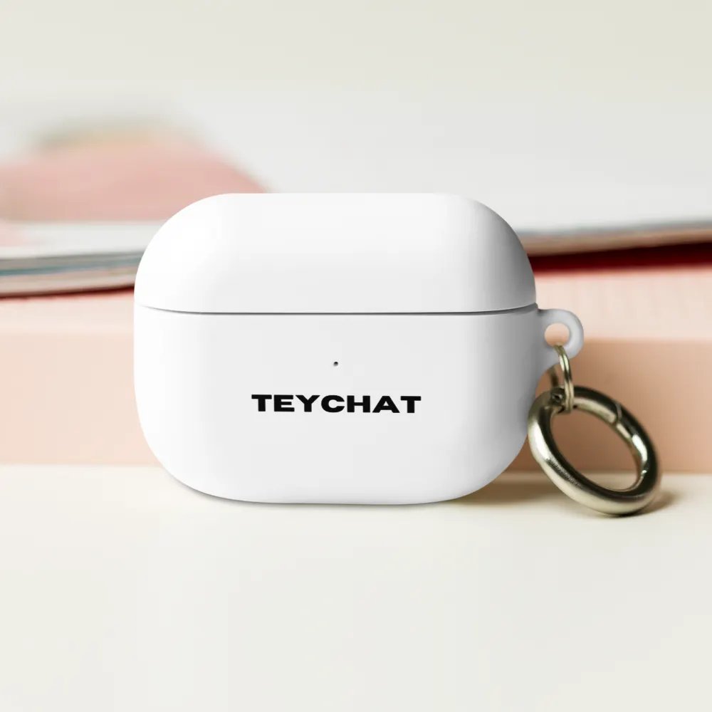 TeyChat White AirPod Case product image (21)