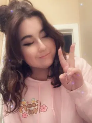 comfy logo hoodie product image (5)