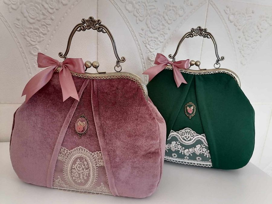Vintage velvet Pink product image (6)