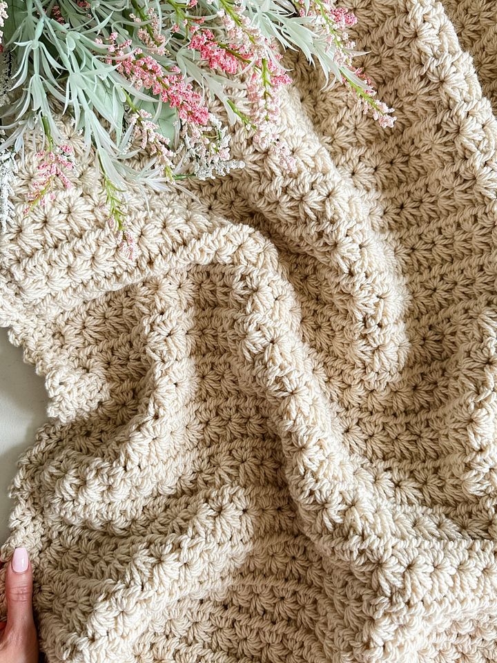Chunk Star Stitch Blanket Crochet Pattern product image (1)