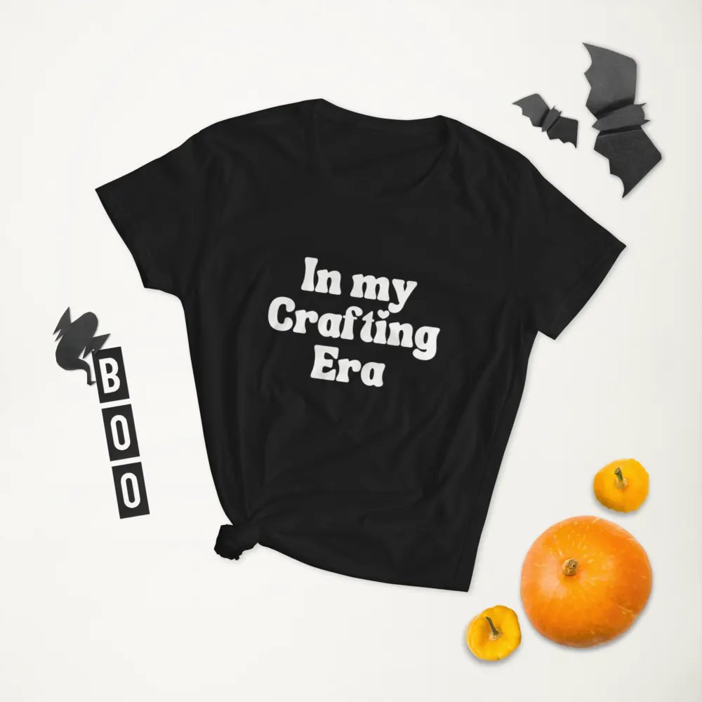 Crafting Era Women's Streetwear T-Shirt product image (14)