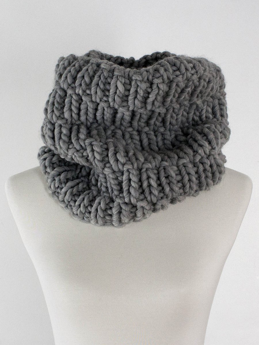 Simple Cowl Knitting Pattern - Hygge Hibernation product image (2)