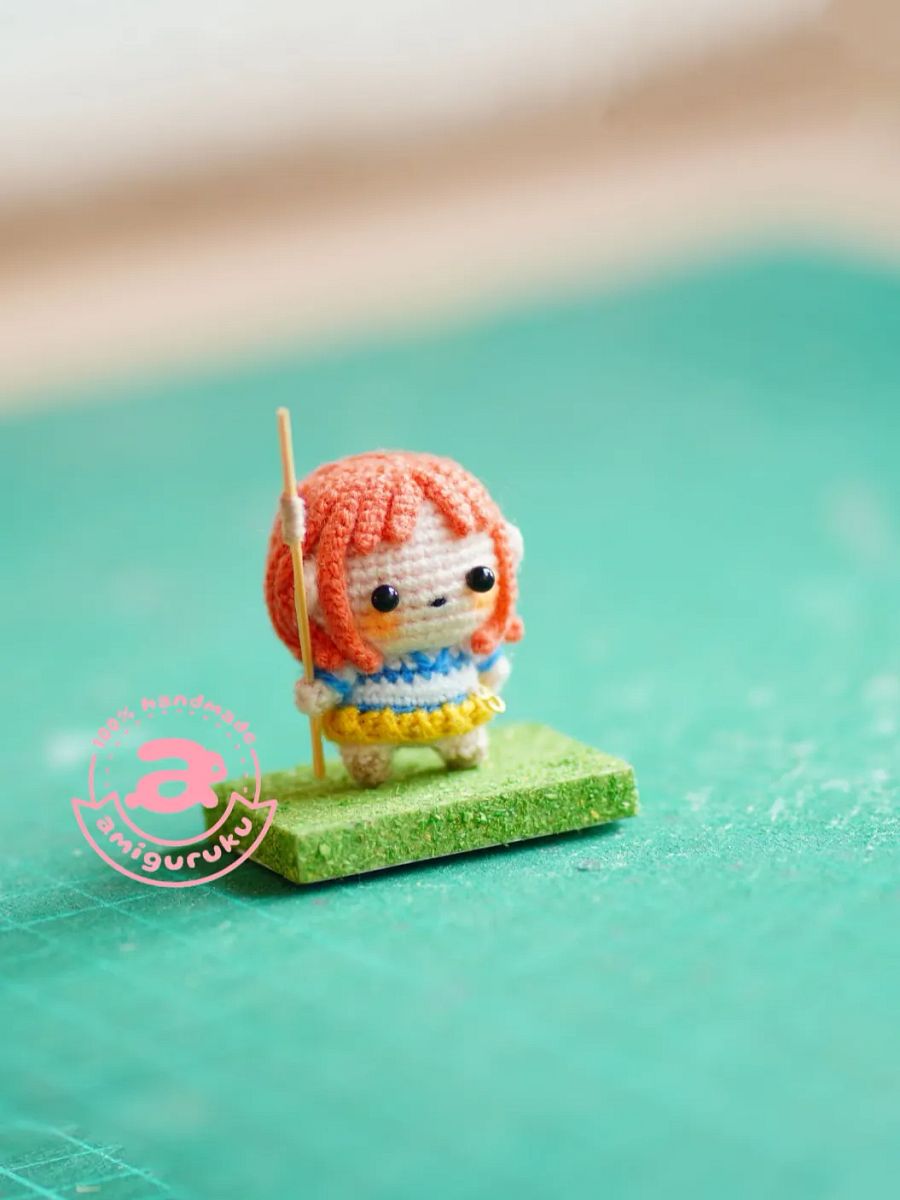 Orange Pirate Girl - Micro crochet product image (5)
