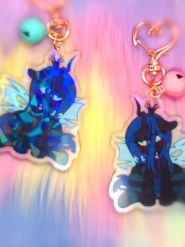Chryssi | Acrylic Charm product image (2)