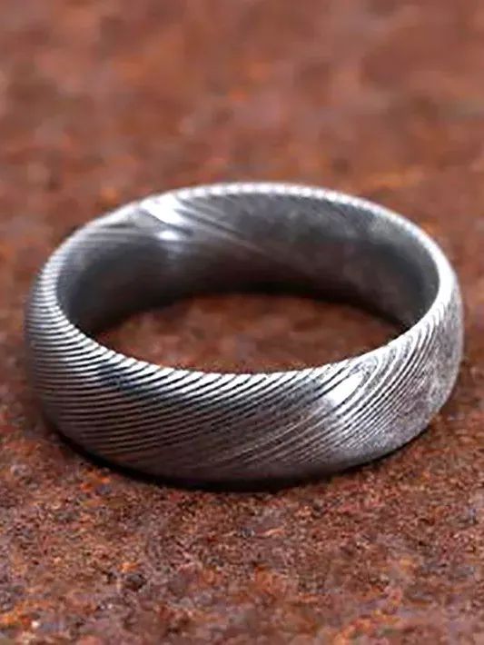 Customized Basic Damascus Steel Ring Wedding Band For Men Engagement Hand Forged product image (4)