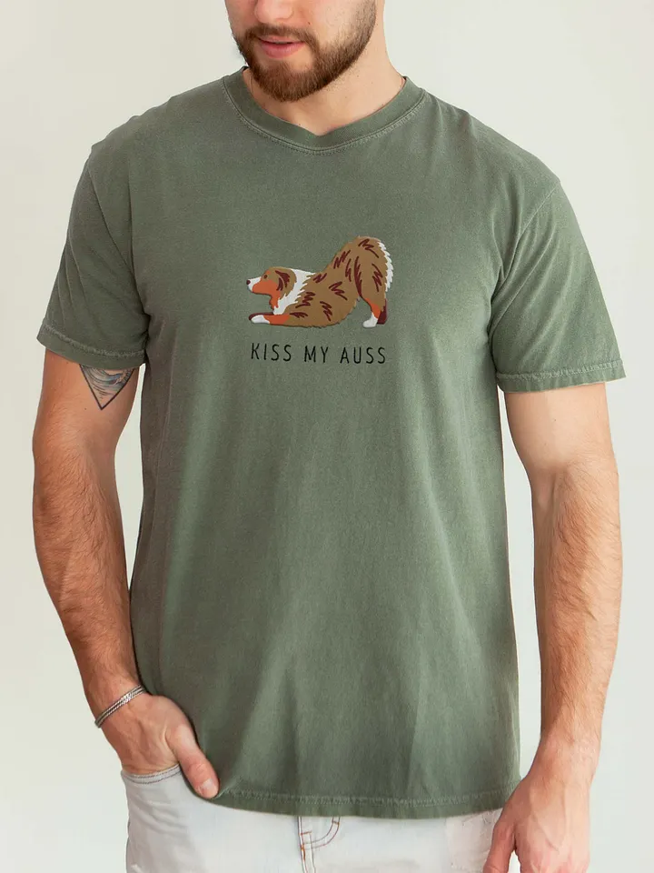 Kiss My Auss(2) T-Shirt(Embroidered) of an Australian Shepherd(Red Merle) product image (2)