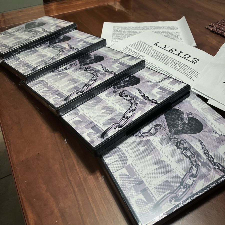 ‘L0<3 & PA1N’ Official CD Set product image (4)