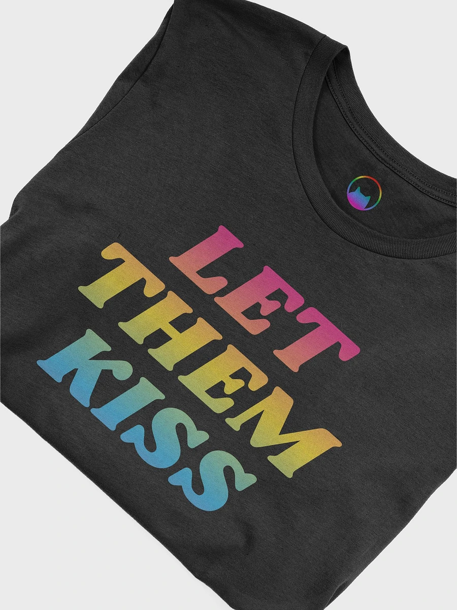 Let Them Kiss - Pan Pride T-shirt product image (3)