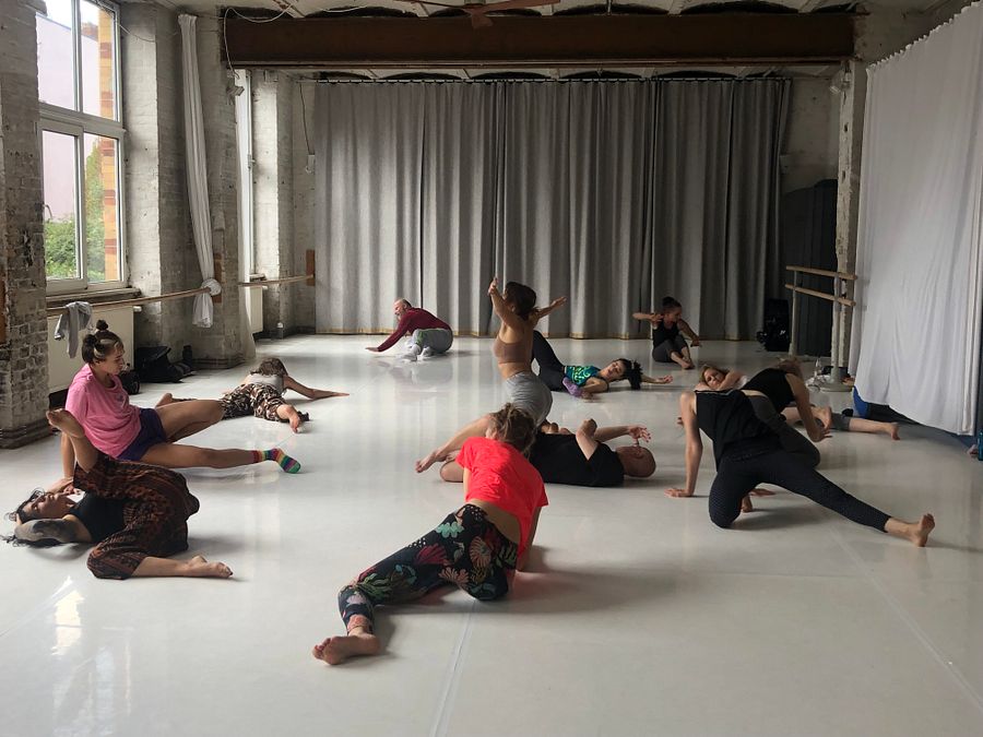 REGULAR Dance CLASES Berlin - THE INNER BEAST 2025 product image (7)