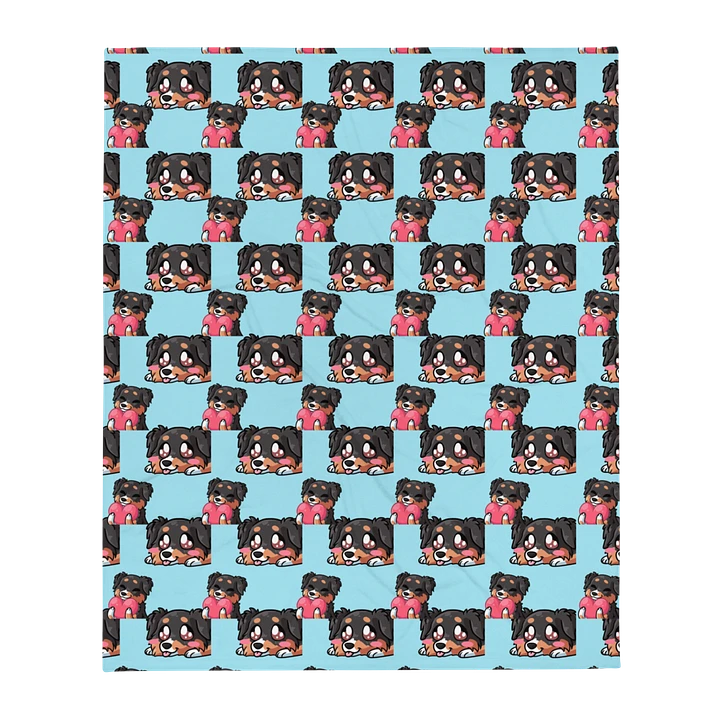 Ollie Snuggles Throw Blanket product image (13)
