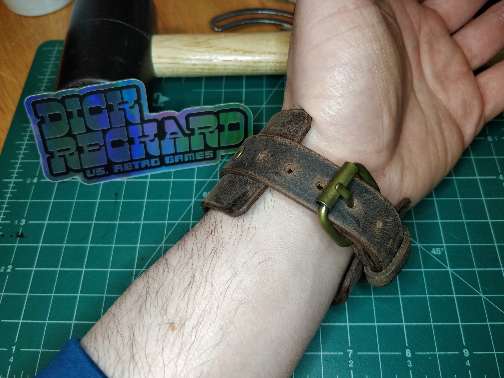 Brown 1 Band Leather Cuff 02 0B product image (6)