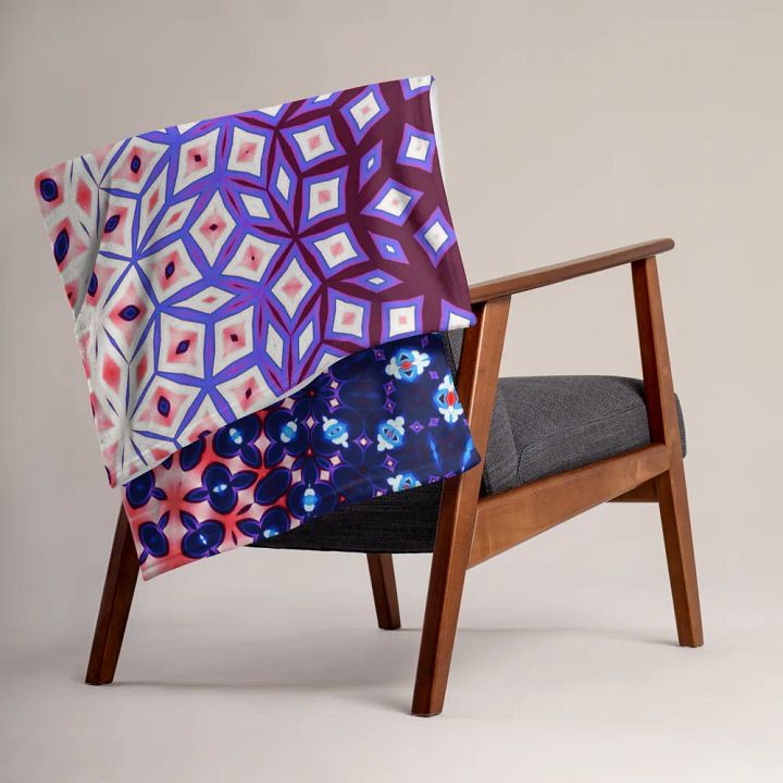 Octagonal Metamorphosis Throw Blanket product image (1)