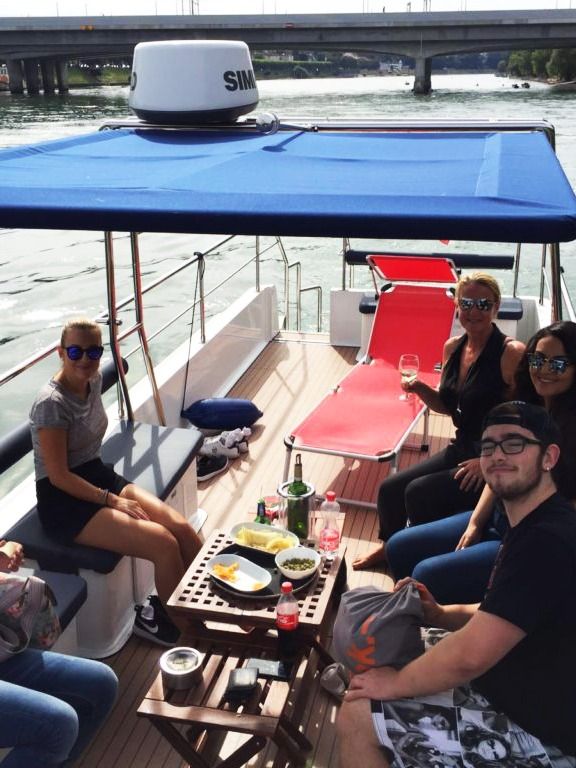 1 GROUP TICKET (max. 12 Pers) for 1H FULL PARTYBOAT on CATAMARAN + Rooftop Decks & Soundsystem product image (7)