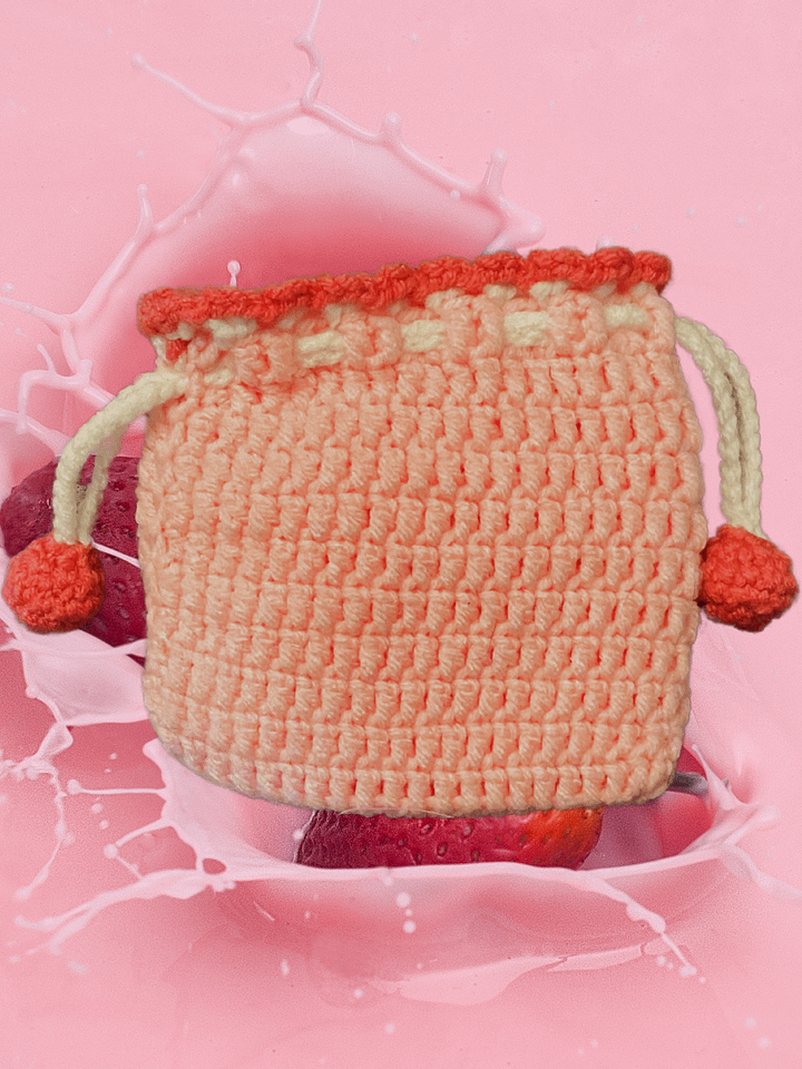 Strawberries and Cream Pouch product image (2)