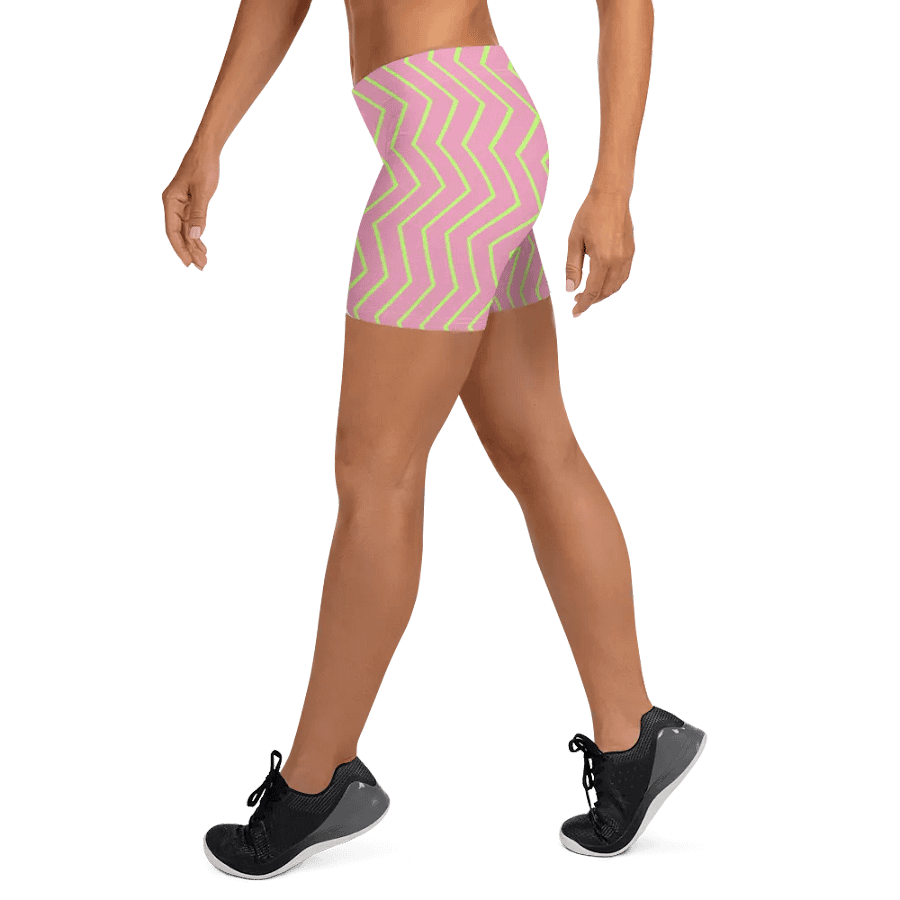 Zigzag Zest Pink Shorts product image (9)