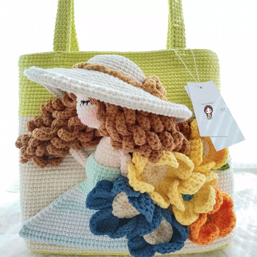 Crochet "Blooming Girl" Tote Bag Pattern PDF — Whimsical Floral & Girl Design for Handmade Lovers! product image (1)