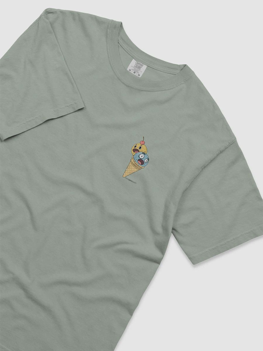 Double Scoops Surprise Cartoonish T-Shirt product image (26)