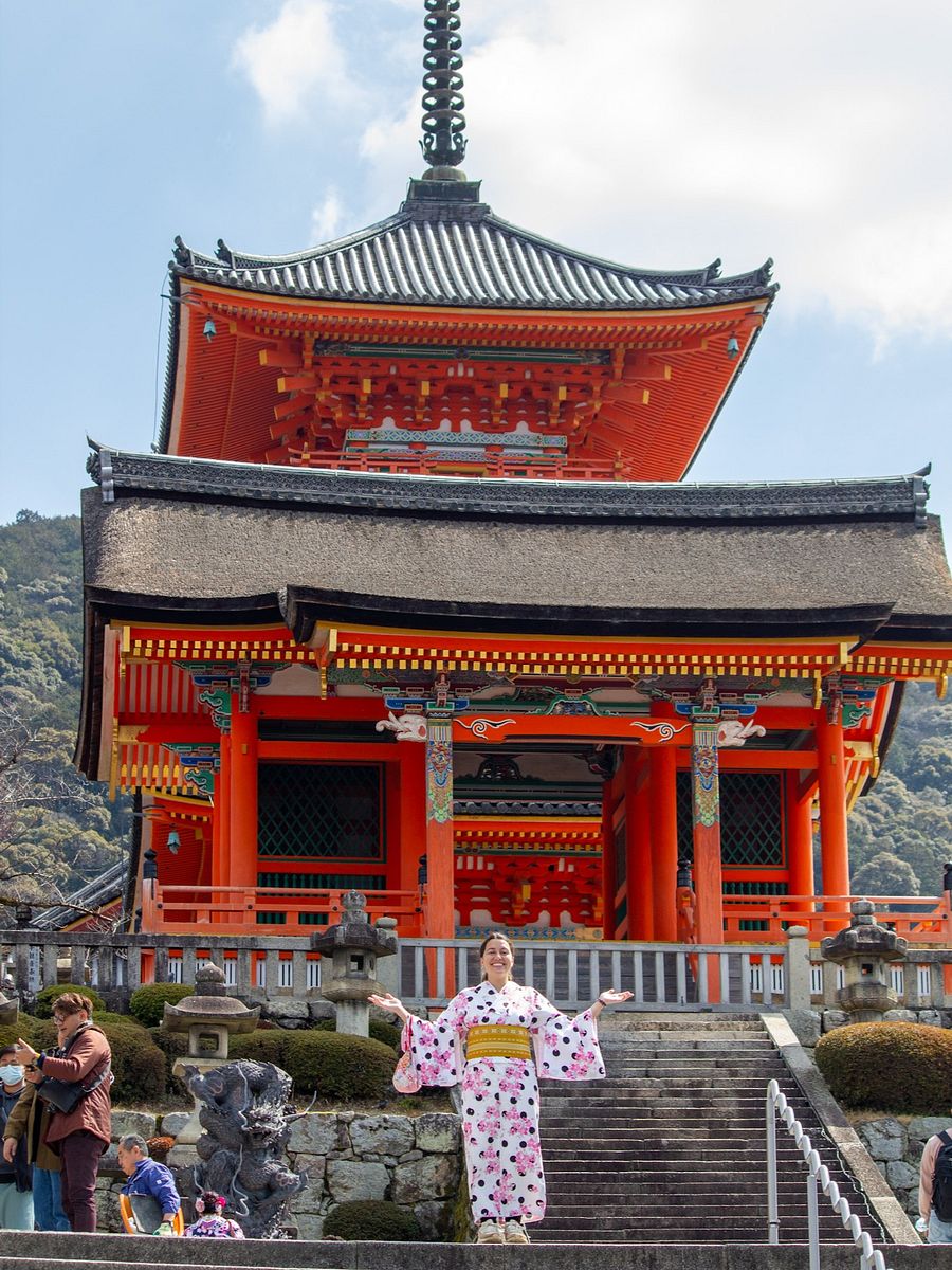 THE ONLY GUIDE YOU NEED TO TRAVEL OSAKA: ESSENTIAL TIPS, MUST VISIT LANDMARKS & HIDDEN GEMS! product image (8)
