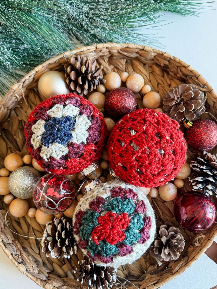 Granny Square Ball, Christmas Ornament Crochet Pattern product image (5)