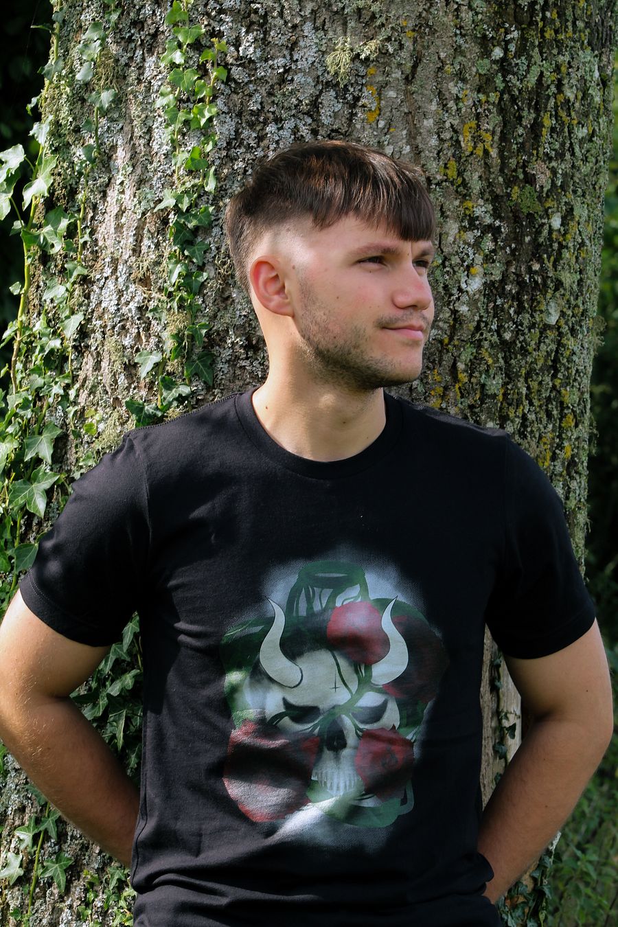 Skull and Rose Classic T-shirt product image (3)