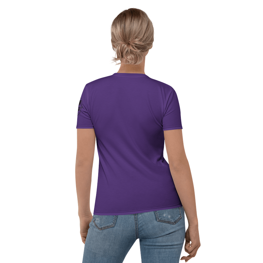 Fancy Lads Women's Purple T-shirt "That's My Secret I'm Always Thinking About Disc Golf" product image (6)