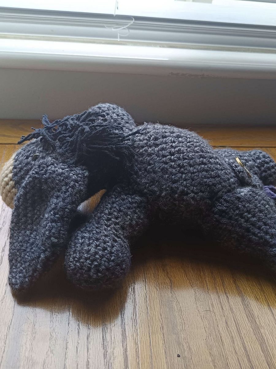 Eeyore car buddy product image (4)