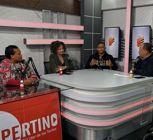 Gracias al colega @manuelanibal02 y al maravilloso equipo de @vespertino1 con quienes compartimos la visión y propósito de nu...
