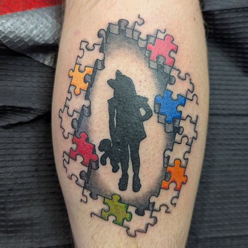 Got to do this special autism awareness piece for a family member's daughter 🌷

#tattooapprentice #silhouettetattoo #puzzlepi...