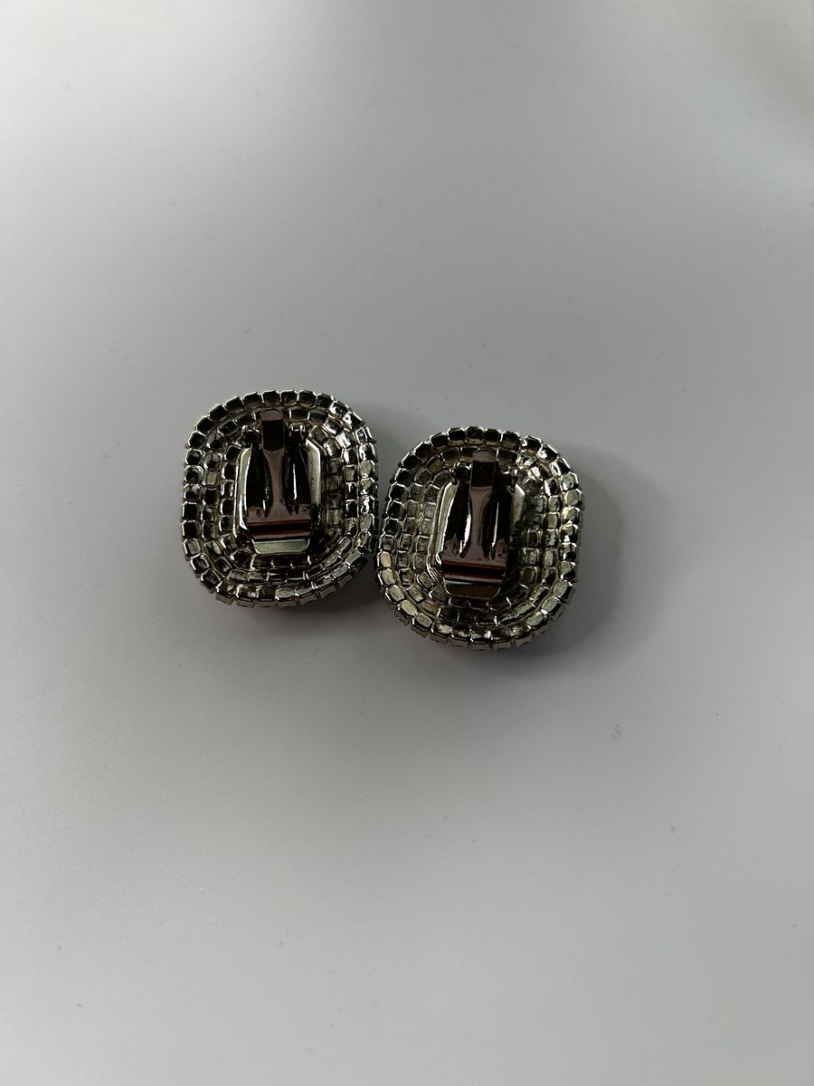 Vintage Silver Tone Crystal Black Clear Rhinestones Clip On Earrings product image (6)