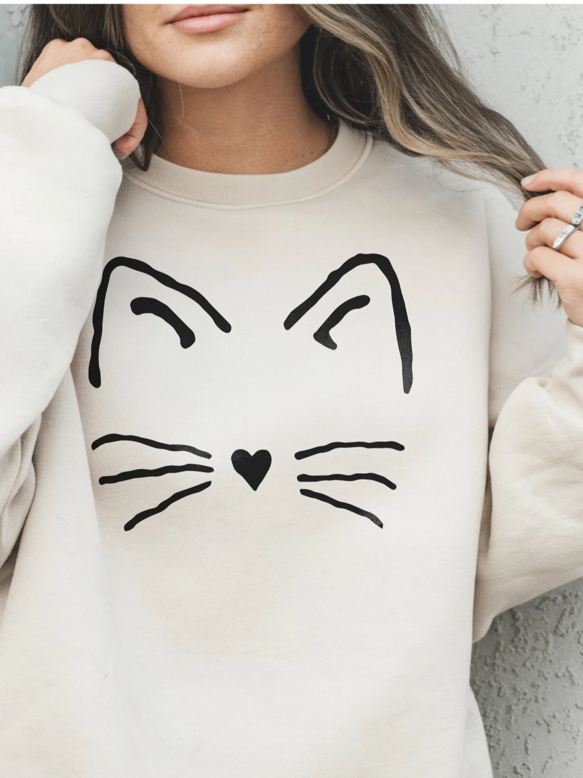 Minimal Cat Face Sweatshirt – Cute Whiskers & Heart Nose product image (2)