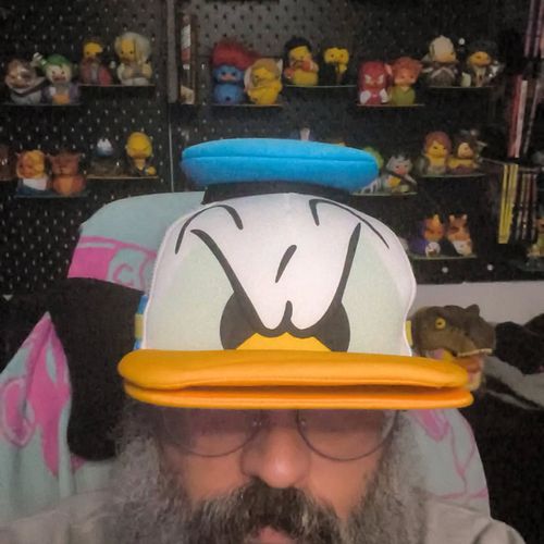 Grazie per il mio nuovo cappello 🤣 @pallescafefe