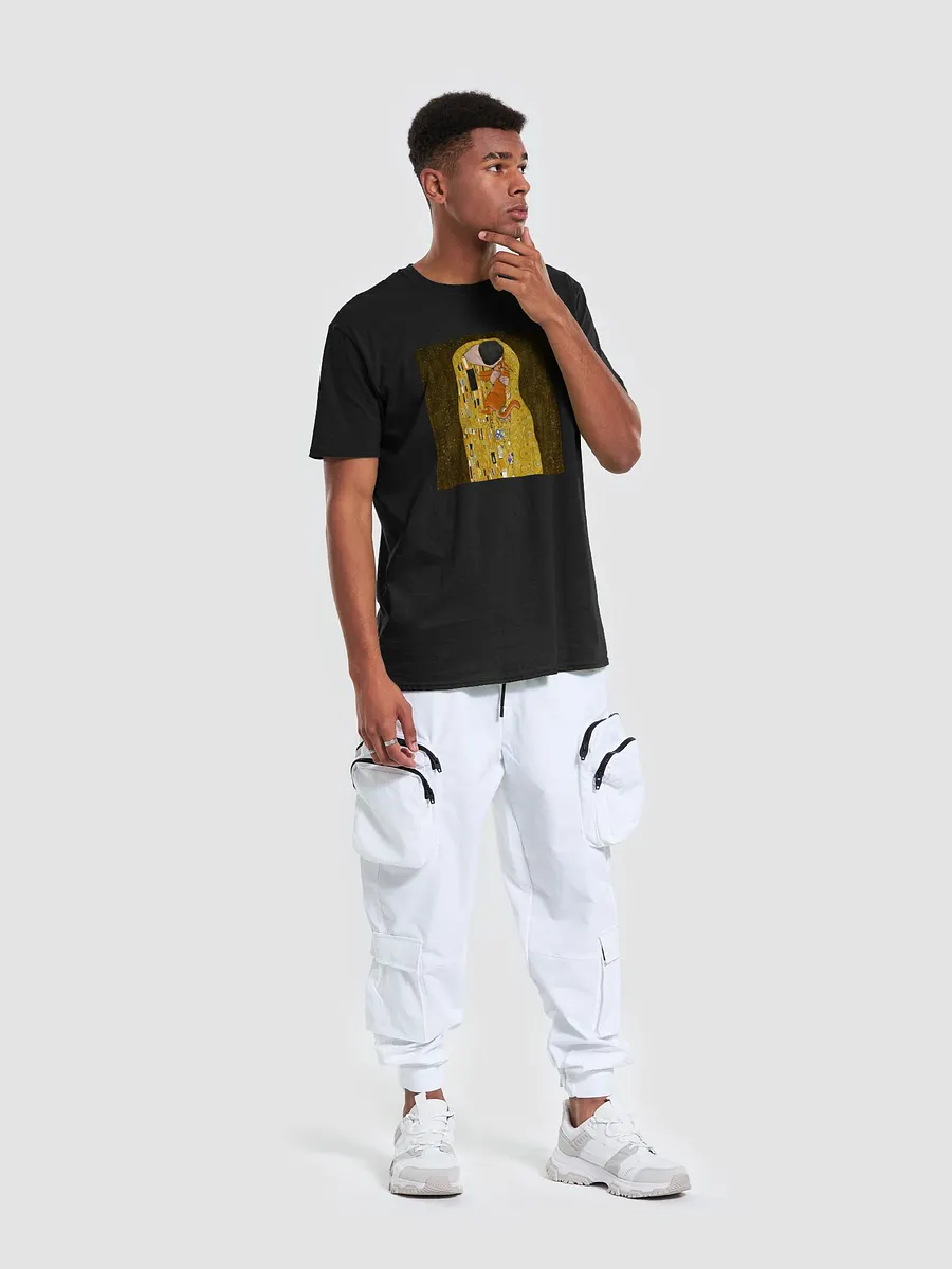 The Reluctant Kiss T Shirt product image (31)
