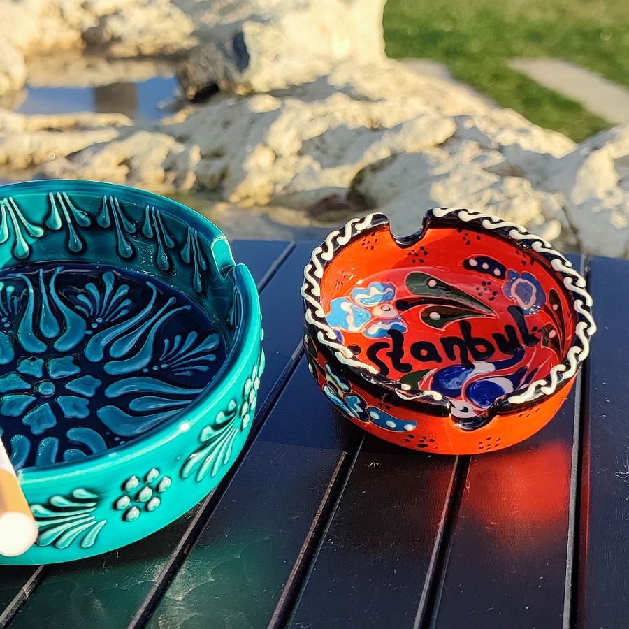 Handmade Red Ceramic Ashtray - Turkish Iznik Style Decor, 7 cm — handmade pottery product image (4)