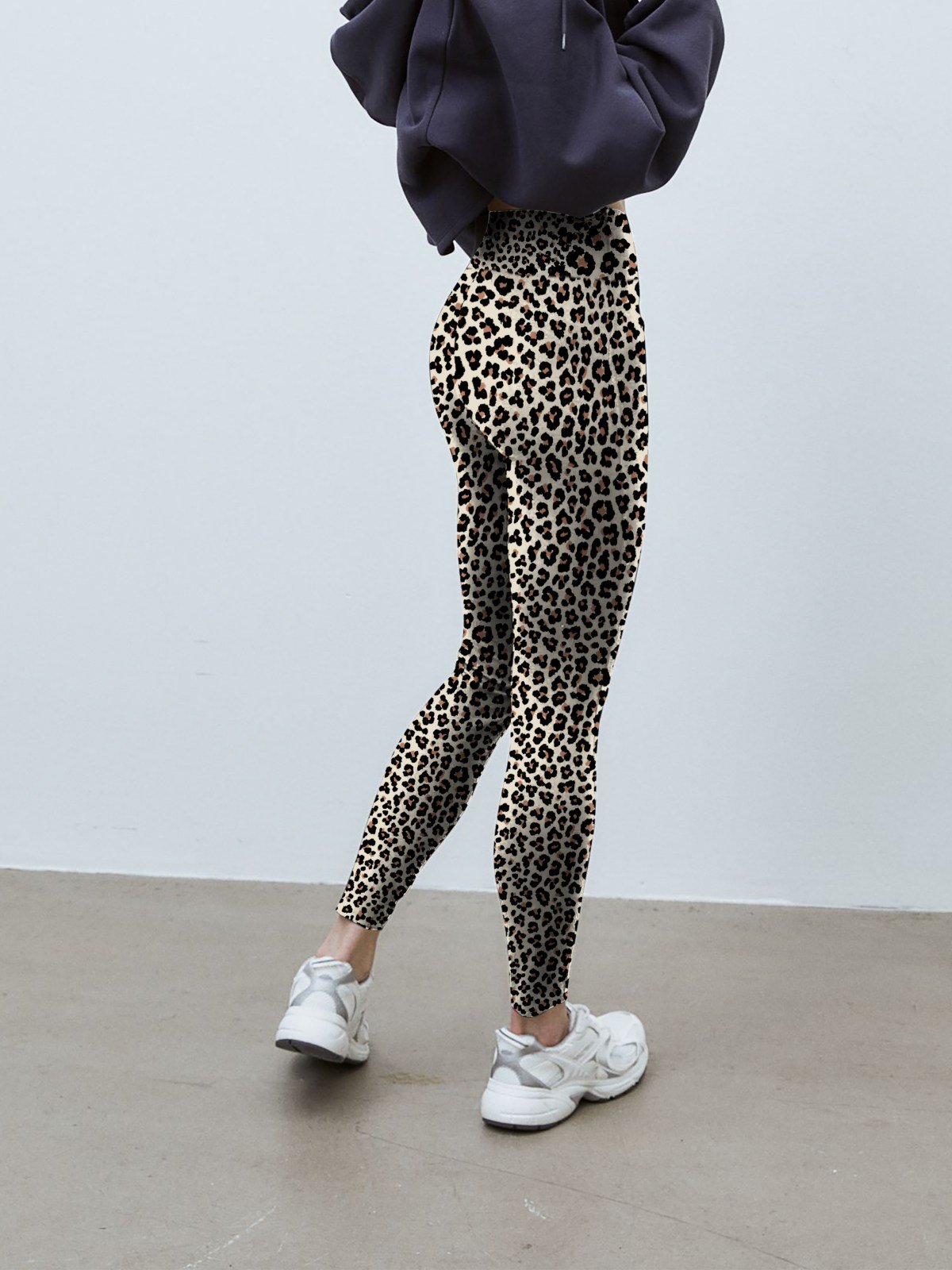High-Waisted Leggings "Abstract Animal Leopard Skin Fur Pattern" product image (8)